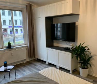 Chemnitz Apartment | 40 qm Appartment Parkplatz, Balkon,Netflix, Prime