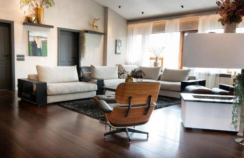 Hafnarfjordur House | 400 m² House ∙ 5 bedrooms ∙ 13 guests