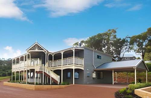 Yallingup House | 400 m² House ∙ 5 bedrooms ∙ 10 guests