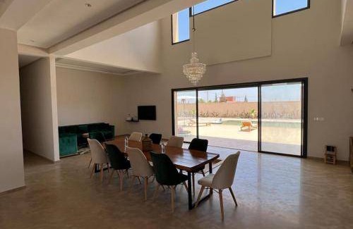 Douar Khalifa Ben Mbarek Villa | 400 m² Villa ∙ 5 bedrooms ∙ 10 guests