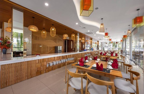 Luong Son Villa | 400 m² Villa ∙ 3 bedrooms ∙ 10 guests