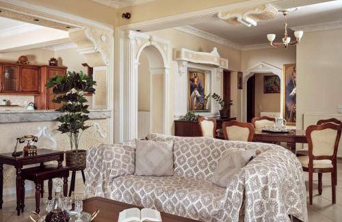 Lithakia Villa | 400 m² Villa ∙ 8 bedrooms ∙ 16 guests