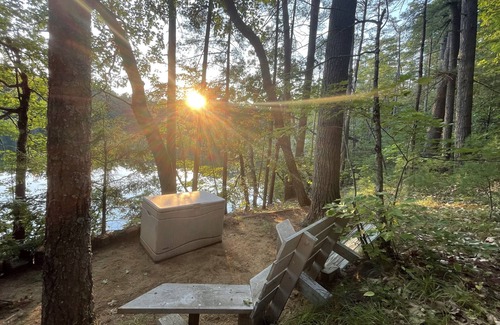 Oxford Cottage | 40min from Portland- Sandy Ridge Family Cottage