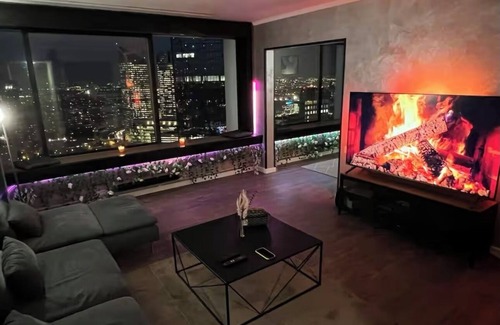 Puteaux Apartment | 40th floor Spa/view