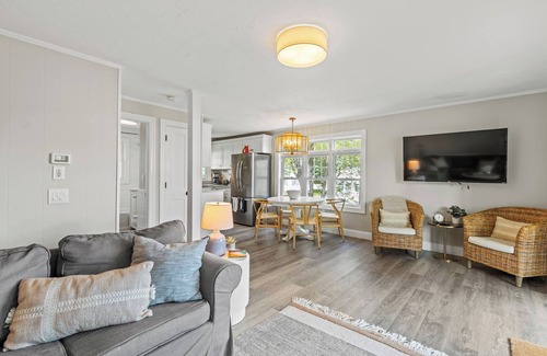 York Beach House | 41 Highland Ave – A Classic Coastal Retreat in the Heart of the Nubble