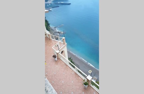 Vico Equense Apartment | 41mo PARALLELO -Centralissimo confortevole monolocale soppalcato - Vico Equense - a 400 mt dalla spiaggia