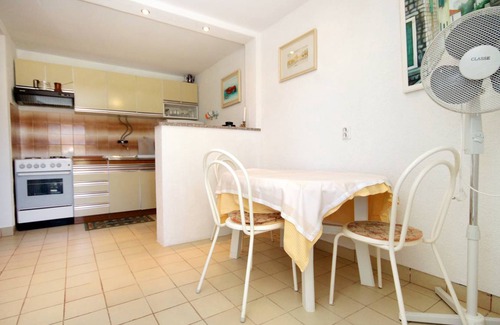 Vrboska Apartment | 42 m² Apartment ∙ 2 bedrooms ∙ 4 guests