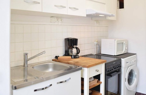 Arromanches-les-Bains House | 42 m² House ∙ 2 bedrooms ∙ 3 guests