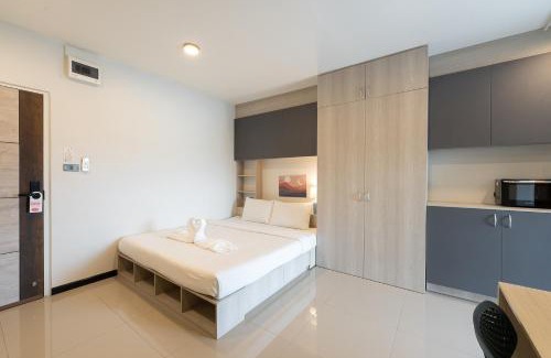 Khlong Luang Hotel | 44 Residence and Resort