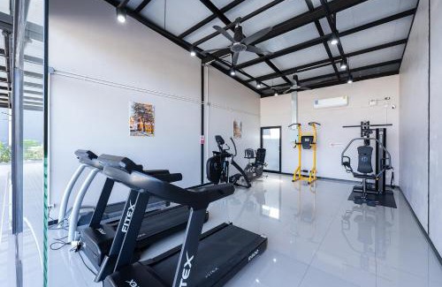 Khlong Luang Hotel | 44 Residence and Resort