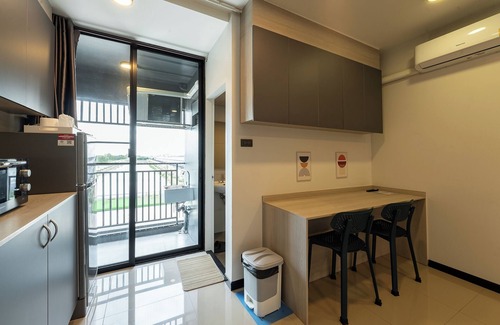 Khlong Luang Hotel | 44 Residence And Resort
