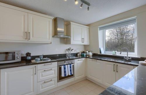 Gleneagles Apartment | 45 Guthrie Court, Fantastic top floor apartment next to Gleneagles