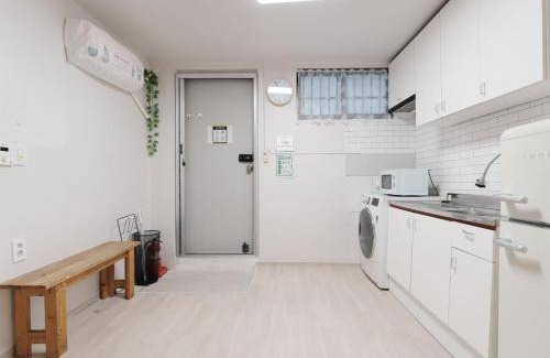 Gwanak-gu Apartment | 45 m² Apartment ∙ 2 bedrooms ∙ 6 guests