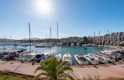 Port Cogolin Apartment | 45 m² Apartment ∙ 1 bedroom ∙ 4 guests