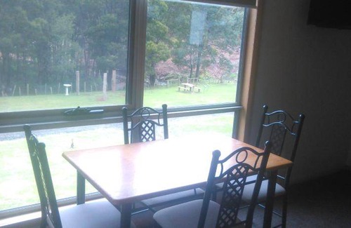 Penguin Ski Chalet | 45 m² Chalet ∙ 2 bedrooms ∙ 4 guests