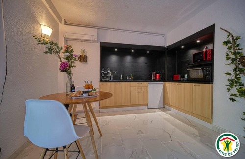 Romans-sur-Isere House | 45 m² Gîte ∙ 1 bedroom ∙ 2 guests