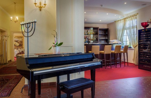 Großraschen Hotel | 45 m² Hotel ∙ 2 bedrooms ∙ 20 guests