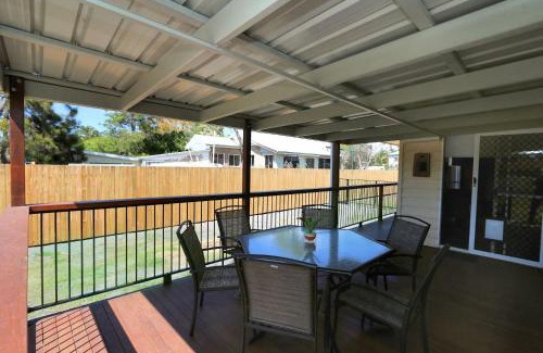 Bargara House | 46 Holland Street Bargara