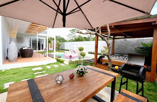 Candi Binangun Villa | 460 m² Villa ∙ 3 bedrooms ∙ 11 guests