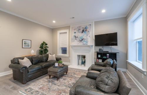 Central West End House | 4632 Second Floor Historic Haven