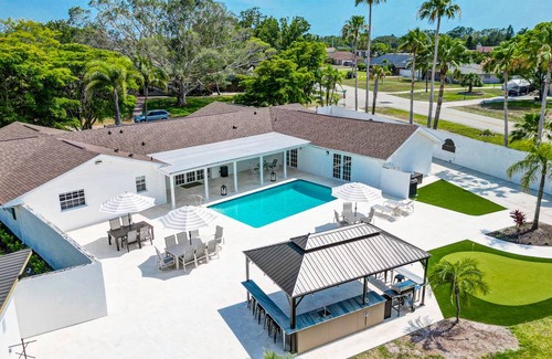 Palma Sola House | 464 m² House ∙ 8 bedrooms ∙ 23 guests