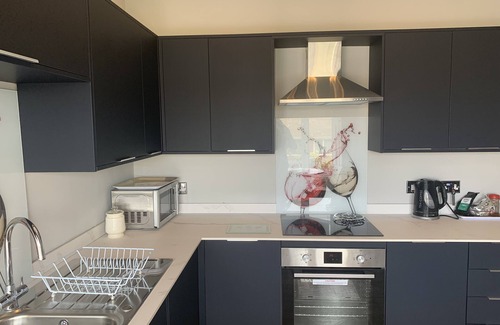 Tynemouth Apartment | 46B is a beautiful large Apartment with Sea views in the heart of Tynemouth