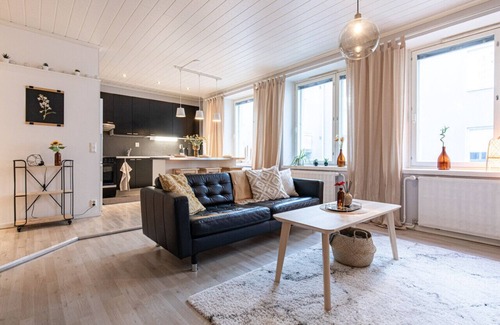 Tampere Apartment | 46m2 large studio apartment with fantastic location in downtown