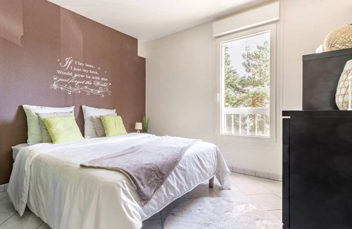 Devant-les-Ponts Apartment | 47 m² Apartment ∙ 1 bedroom ∙ 2 guests