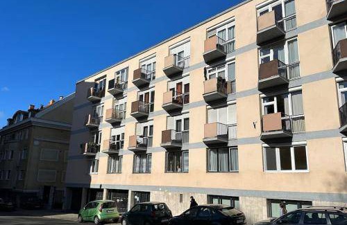 Castle Hill Apartment | 47 m² Apartment ∙ 1 bedroom ∙ 4 guests
