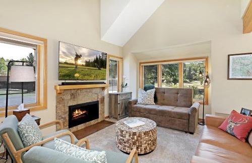 Edwards House | 470 Homestead Unit 13 townhouse