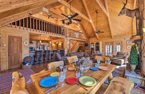 Clay Springs House | 4700-Square-Foot Pinedale and Show Low Cabin 17 Acres