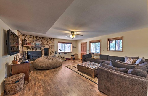 Clay Springs House | 4700-Square-Foot Pinedale and Show Low Cabin 17 Acres