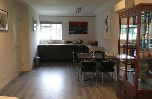 Petersfield House | 48 m² House ∙ 1 bedroom ∙ 2 guests