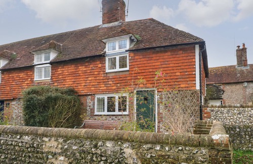 West Firle Cottage | 48 POLECAT COTTAGES, family friendly, with open fire in Firle