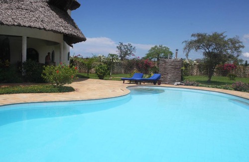 Galu Kinondo Villa | 480 m² Villa ∙ 1 bedroom ∙ 10 guests