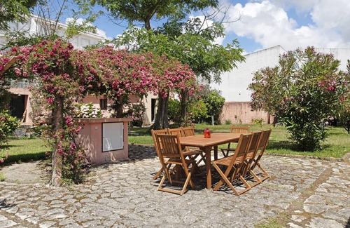 Alcobaca House | 484 m² House ∙ 5 bedrooms ∙ 11 guests
