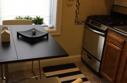 West New York Apartment | 4901 #4 · Trendy NYC Beautiful 1 Bed/Flat 20 Min to NYC
