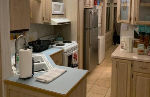 Port Isabel House | 495 W Clam Cir