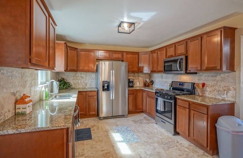 Albuquerque House | 4bd,2ba Remodeled North Valley Home w/large yard