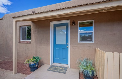 Albuquerque House | 4bd,2ba Remodeled North Valley Home w/large yard
