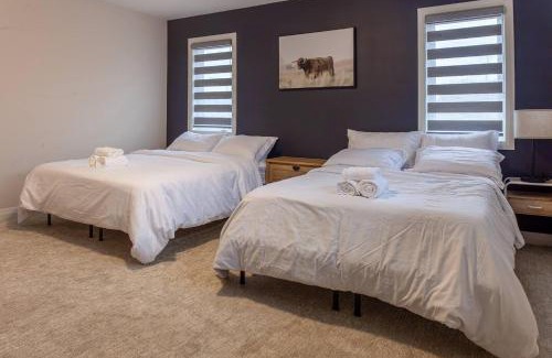 Niagara Falls House | 4bed25 Bathbrand Newniagara Fallssleeps12