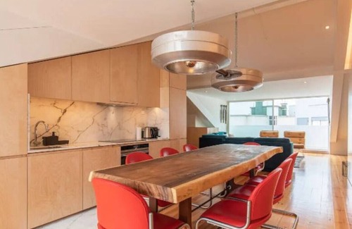Sao Jorge de Arroios Apartment | 4BHK Saldanha Apt with Terrace, Stunning City Views & Modern Amenities in Lisbon
