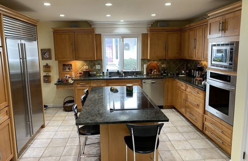 Evanston House | 4Br, 3BA, home Evanston, IL, near Northwestern Univ, fully furnished, equipped