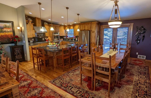 Crooked River Ranch House | 4BR/3Bth, Bend Country Pastoral 9 Mt View, Quiet Peaceful 9 Acre Getaway Retreat