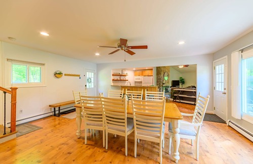 Charlevoix House | 4BR Charlevoix Getaway – Walk to Lake!