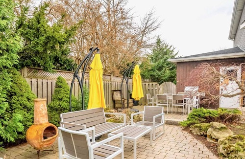 Hamilton House | 4BR Family Home with Spacious Backyard!