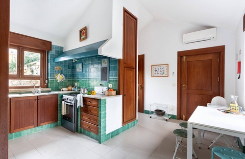Ulgueira Cottage | 4BR House with Ocean View in Sintra by Host for Us