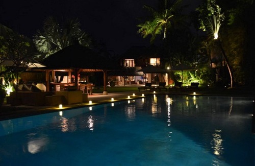 Legian Villa | 4BR Luxury Large Villa - 8Min Walk To Legian Beach!
