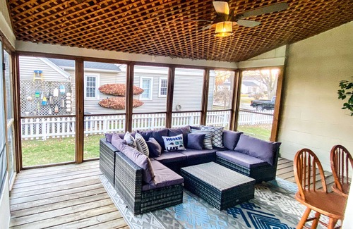 Vermilion House | 4BR New England Style Home