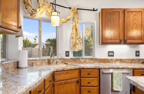 Raskin Estates House | 4BR Scottsdale Sanctuary! Heated Pool, Ping Pong, Fire Pit, & Gardens